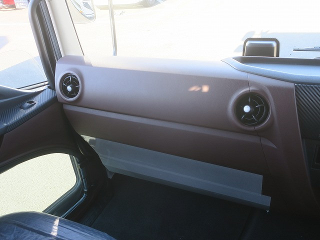 中古トラック 日野クレーン付平ボディ ＃17