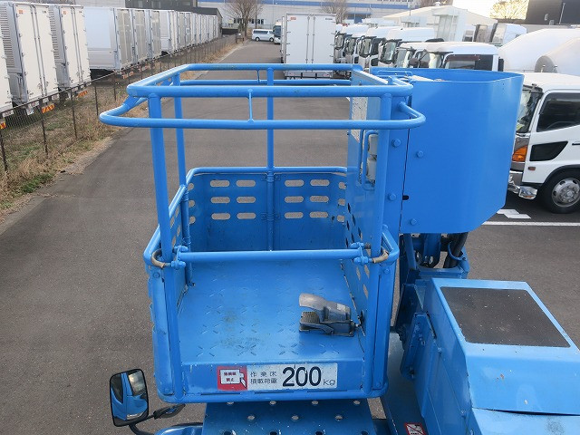 中古トラック いすゞ高所作業車 ＃11