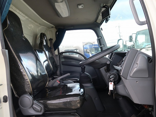 中古トラック いすゞ冷凍バン #15