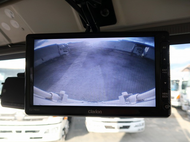 中古トラック いすゞ冷凍バン ＃21