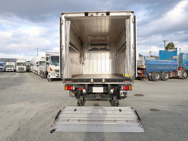 中古トラック いすゞ冷凍バン #5