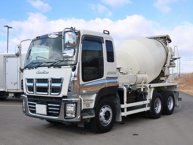 中古トラック いすゞコンクリートミキサー車