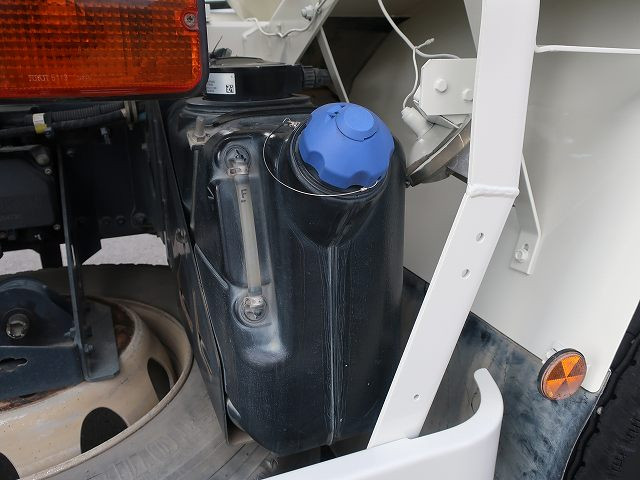 中古トラック いすゞコンクリートミキサー車 ＃9