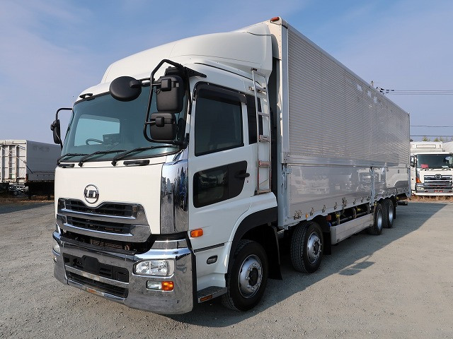 [Vehicle for lease rental only] 2015 model UD Trucks Quon, large aluminum wing, 4-axle low floor, with storage PG, high roof 
