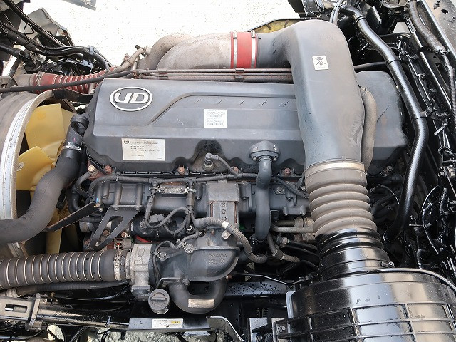 中古トラック UDトラックスアルミウィング ＃13