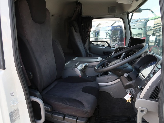 中古トラック UDトラックスアルミウィング ＃14