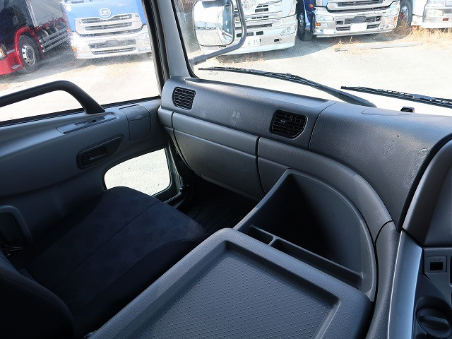 中古トラック UDトラックスアルミウィング ＃15