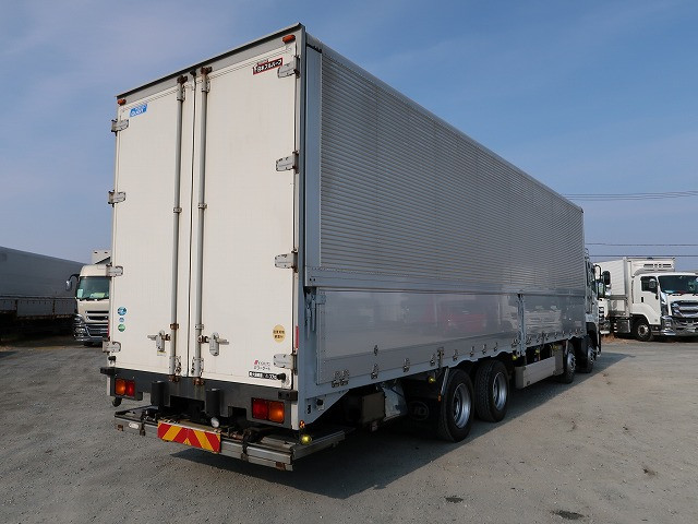 中古トラック UDトラックスアルミウィング ＃3