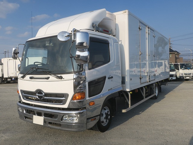 中古トラック 日野冷凍バン