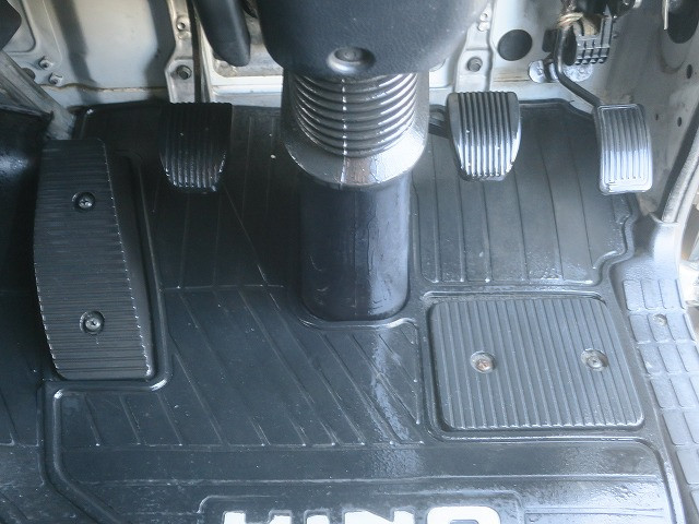 中古トラック 日野冷凍バン ＃24