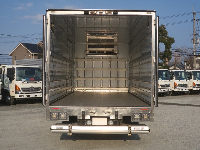中古トラック 日野冷凍バン ＃5