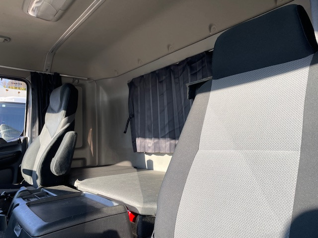 中古トラック 日野クレーン付セルフローダー ＃16