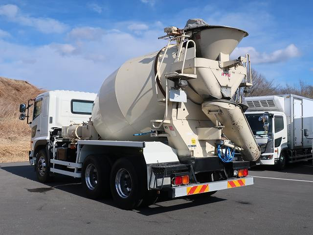 中古トラック 日野コンクリートミキサー車 ＃4