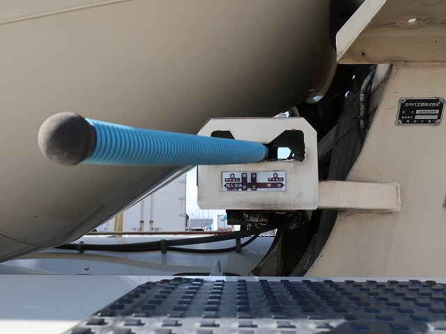 中古トラック 日野コンクリートミキサー車 ＃7