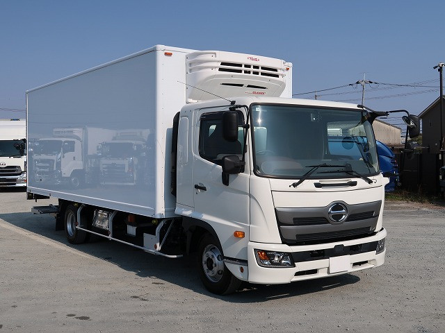 中古トラック 日野冷凍バン ＃2