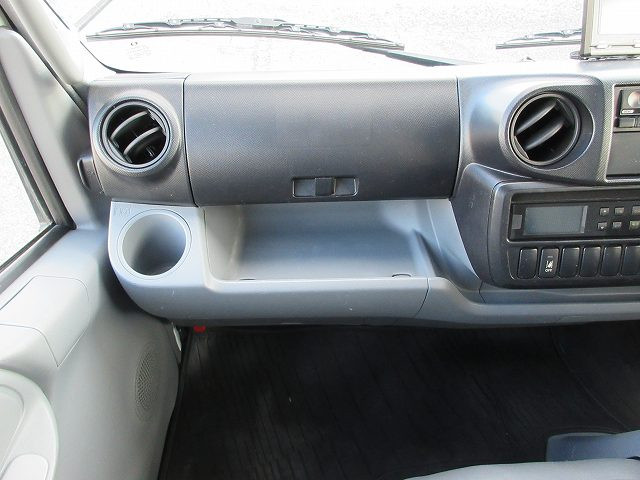 中古トラック 日野冷凍バン ＃13