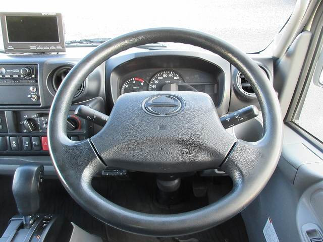 中古トラック 日野冷凍バン ＃15