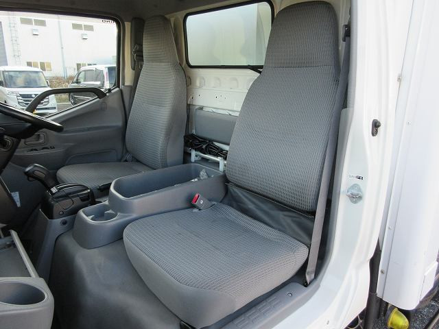 中古トラック 日野冷凍バン ＃23