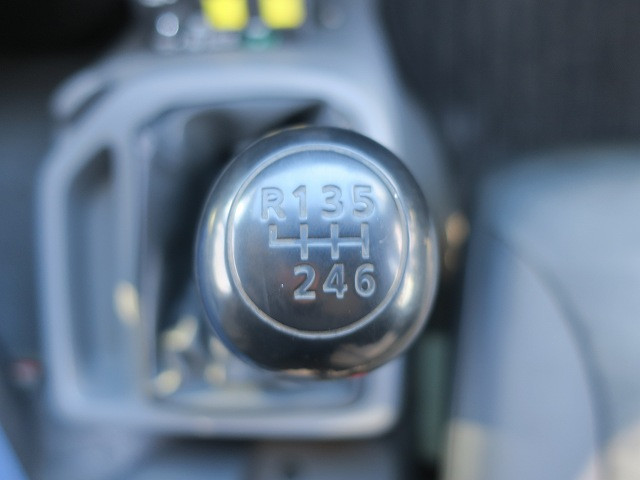 中古トラック UDトラックス深ダンプ ＃18