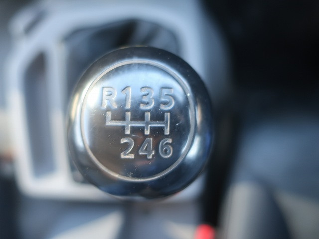 中古トラック UDトラックス深ダンプ ＃18