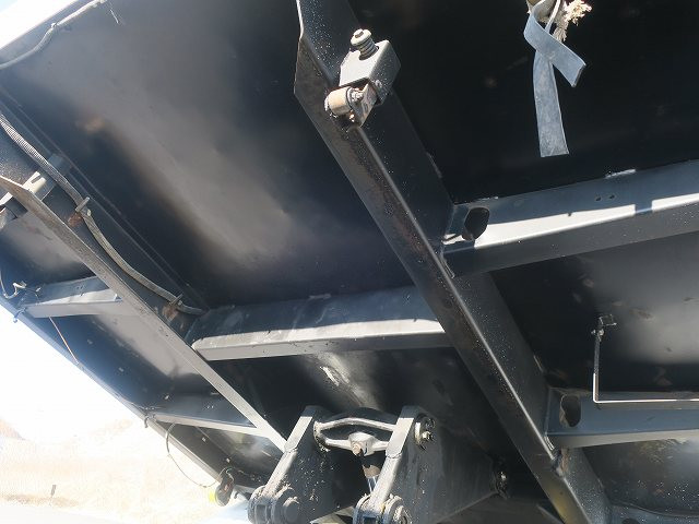 中古トラック UDトラックス深ダンプ ＃9