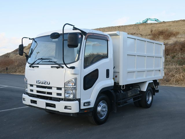 中古トラック いすゞ深ダンプ