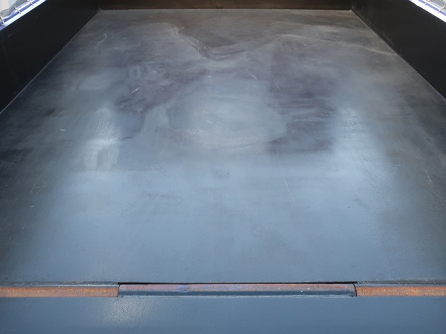 中古トラック 日野深ダンプ ＃8