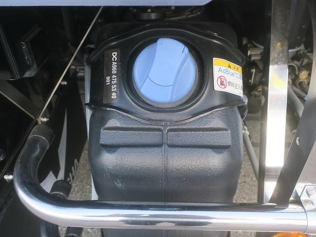 中古トラック 三菱ふそうクレーン付平ボディ #13