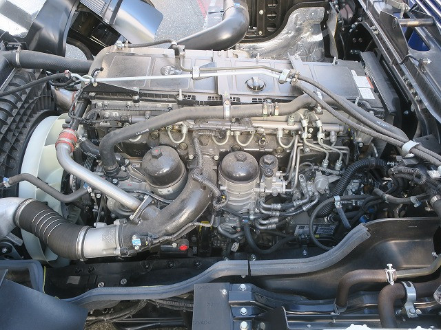 中古トラック 三菱ふそうクレーン付平ボディ #14