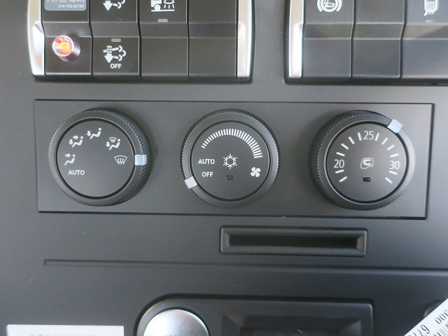 中古トラック 三菱ふそうクレーン付平ボディ #20