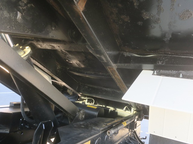 中古トラック 日野深ダンプ ＃9