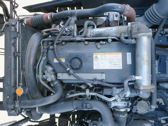 中古トラック いすゞアルミウィング ＃10