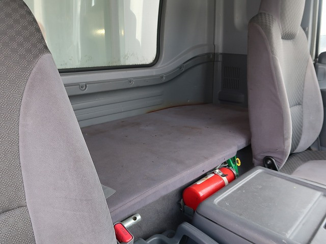 中古トラック いすゞアルミウィング ＃23