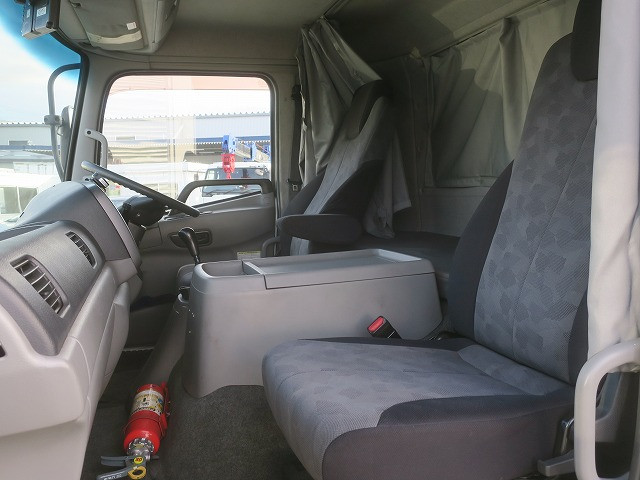 中古トラック UDトラックスアルミウィング ＃22