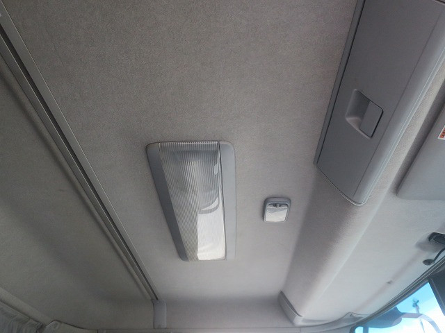 中古トラック UDトラックスアルミウィング ＃24