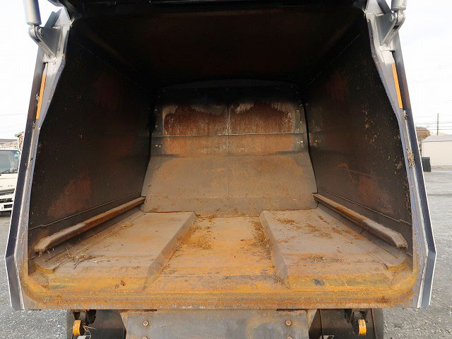 中古トラック 三菱ふそうパッカー車（塵芥車） ＃9