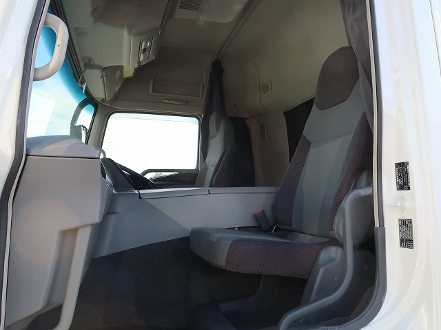 中古トラック 三菱ふそうトラクタヘッド ＃22