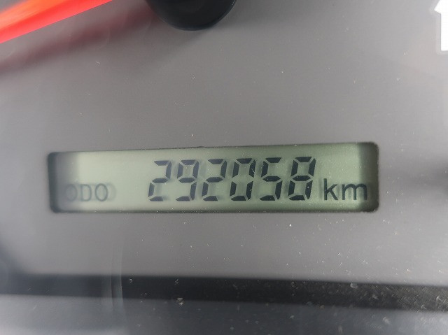 中古トラック いすゞ冷凍バン #18