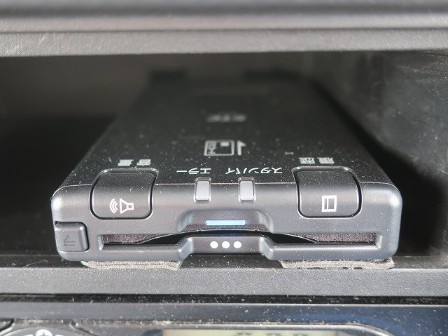 中古トラック いすゞ冷凍バン #21