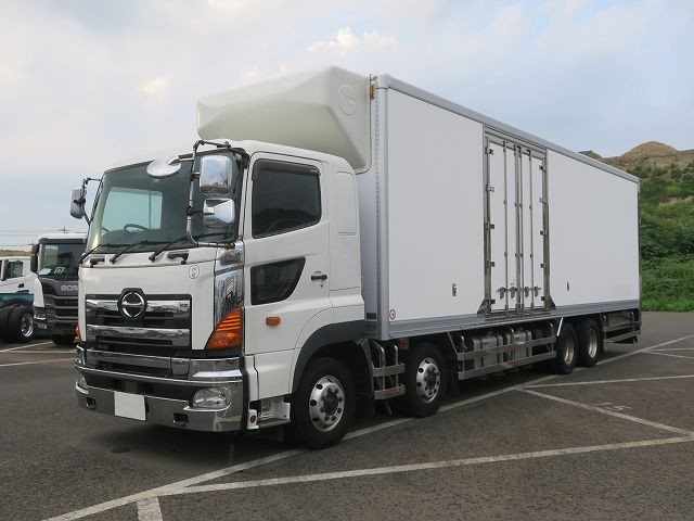 中古トラック 日野冷凍バン