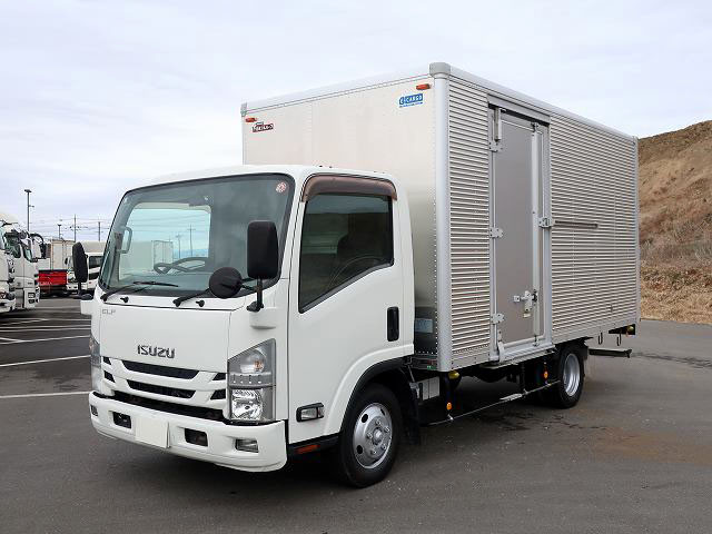  いすゞアルミバン