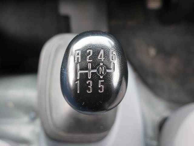 中古トラック いすゞアルミバン ＃16