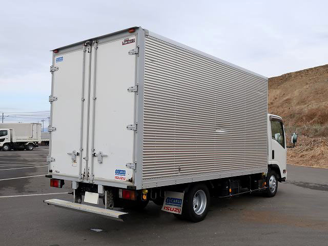 中古トラック いすゞアルミバン ＃3