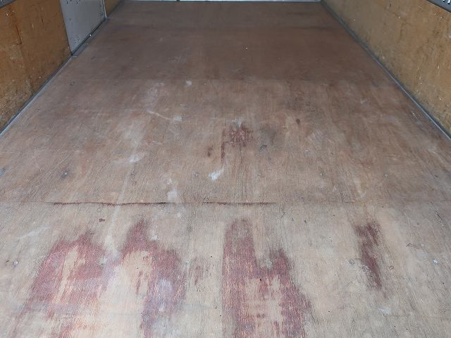 中古トラック いすゞアルミバン ＃6