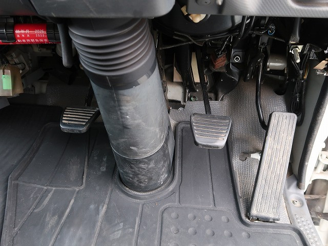 中古トラック いすゞ高所作業車 ＃22