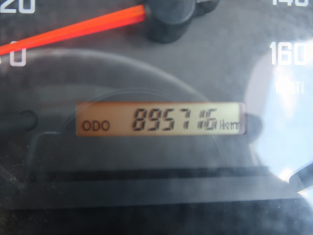 中古トラック いすゞ冷凍バン ＃16