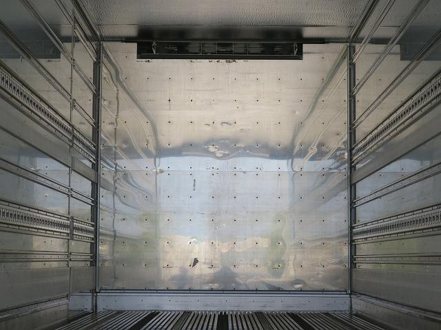 中古トラック 日野冷凍バン ＃8