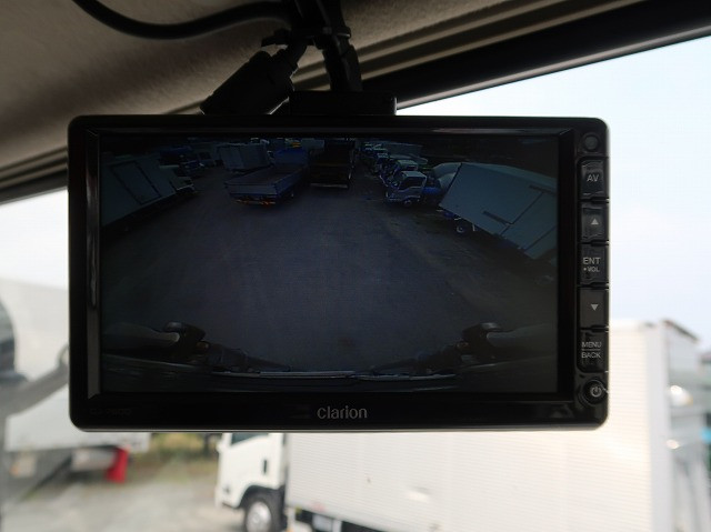 中古トラック 三菱ふそう冷凍バン ＃21