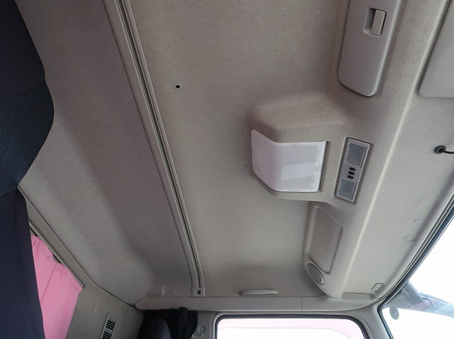 中古トラック 三菱ふそう冷凍バン ＃24