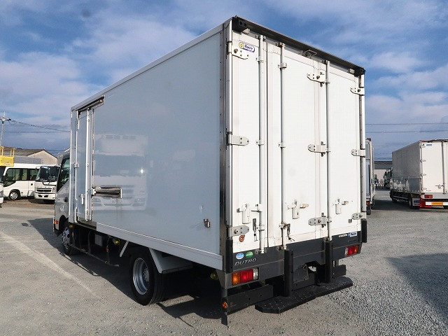 中古トラック 日野冷凍バン ＃4